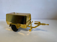 Ingersoll-Rand 175-80 Kompressor gold 1:30 von NZG 189