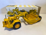 Caterpillar 621 Scraper 1:50 von NZG 122 OVP