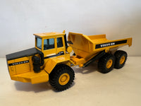 Volvo BM A 35 Muldenkipper 1:50 von Joal 238