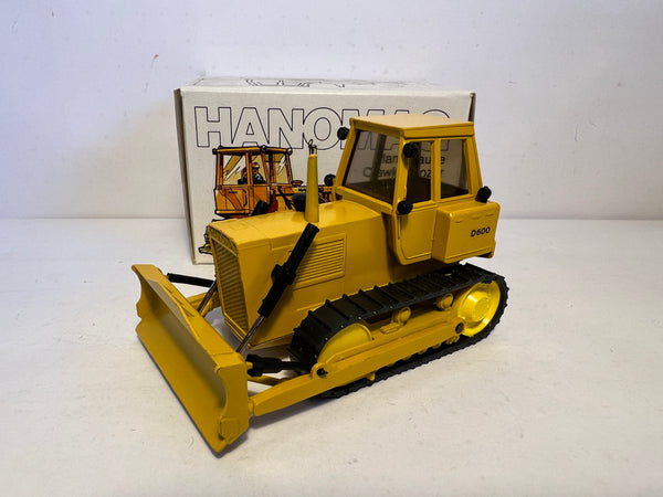 Hanomag D 600 Planierraupe 1:50 von Cursor 1269 OVP