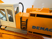 Demag H 55 Kettenbagger 1:50 von NZG 356