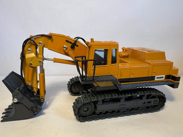 Komatsu PC 650 Hochlöffelbagger 1:50 von Shinsei