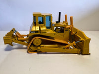 Caterpillar D 9 N Planierraupe 1:50 von NZG 298