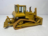 Caterpillar D 6 H Planierraupe 1:50 von Conrad 2851