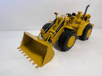 Caterpillar 988 A Radlader 1:50 von NZG 134