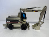 Caterpillar M 318 Mobilbagger mattgold 1:50 von NZG 405