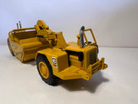 Caterpillar 627 Scraper 1:50 von NZG 126