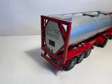 MB SK 1844 Sattelzug mit Tankcontainer 1:43 von NZG 317